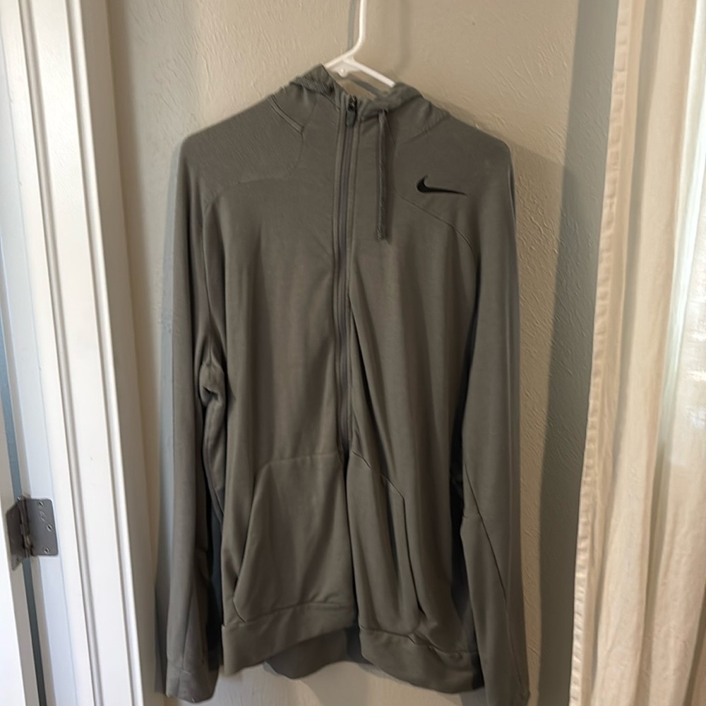 Nike Activewear XL Zip Up Sweatshirt